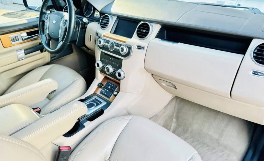 2016 Land Rover LR4