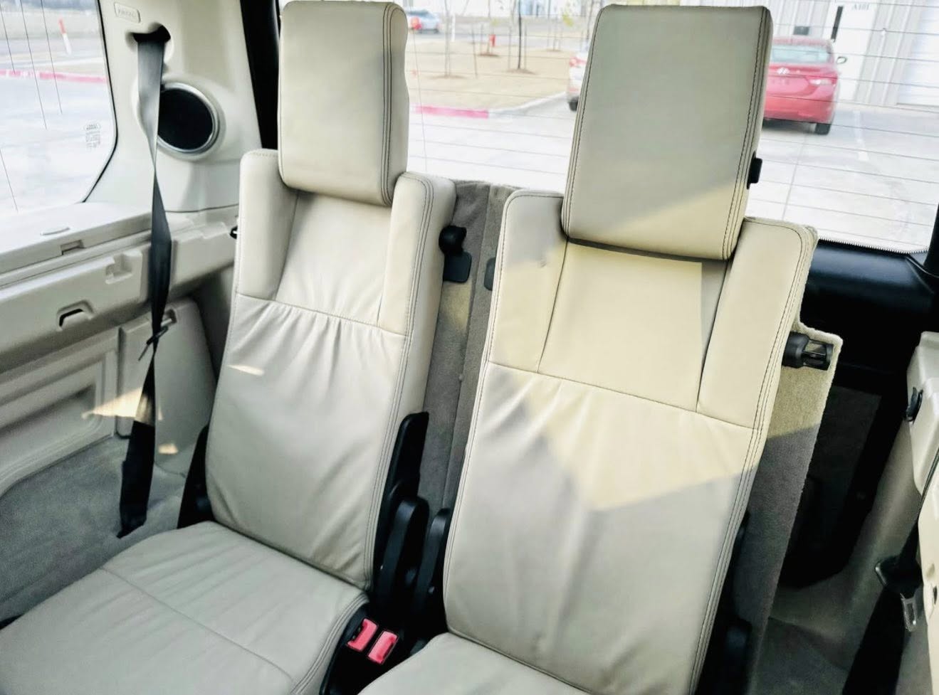 2016 Land Rover LR4