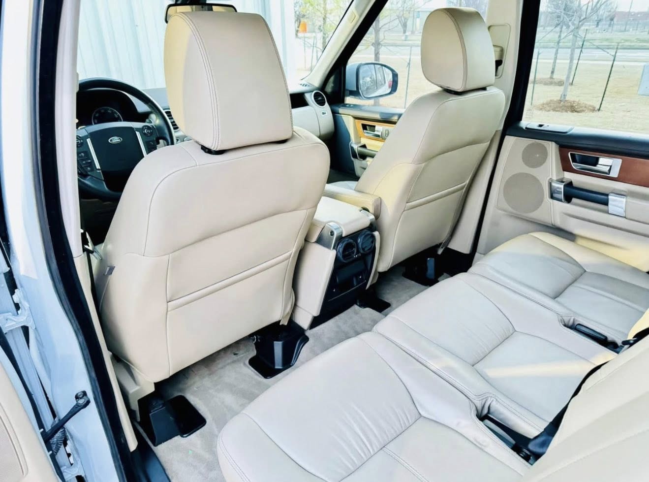 2016 Land Rover LR4