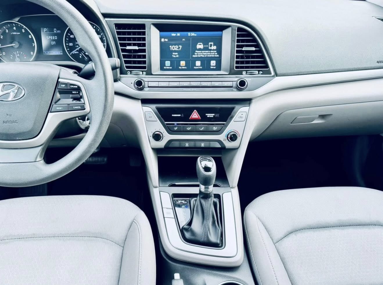 2017 Hyundai Elantra