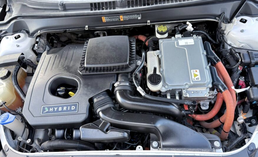 2015 Lincoln MKZ Hybrid Sedan