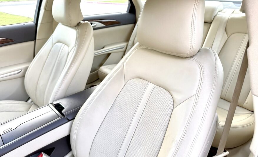 2015 Lincoln MKZ Hybrid Sedan