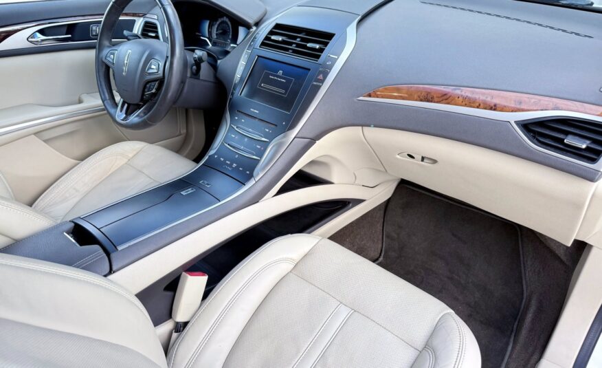 2015 Lincoln MKZ Hybrid Sedan