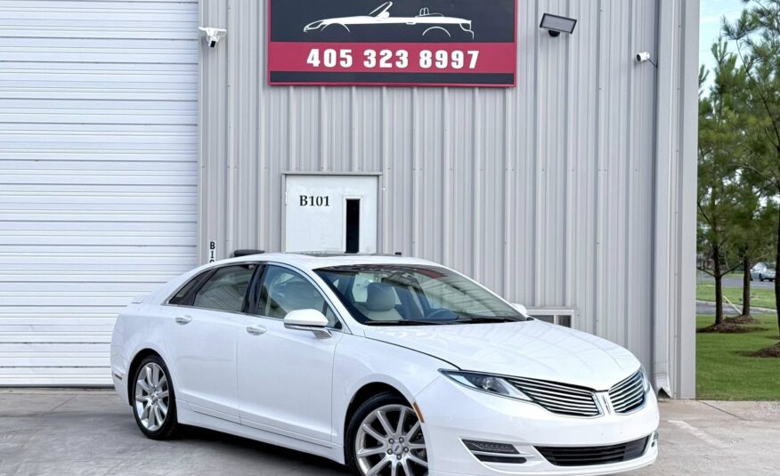 2015 Lincoln MKZ Hybrid Sedan